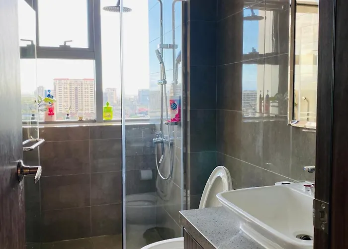 East Glory Penthouse Apartahotel *